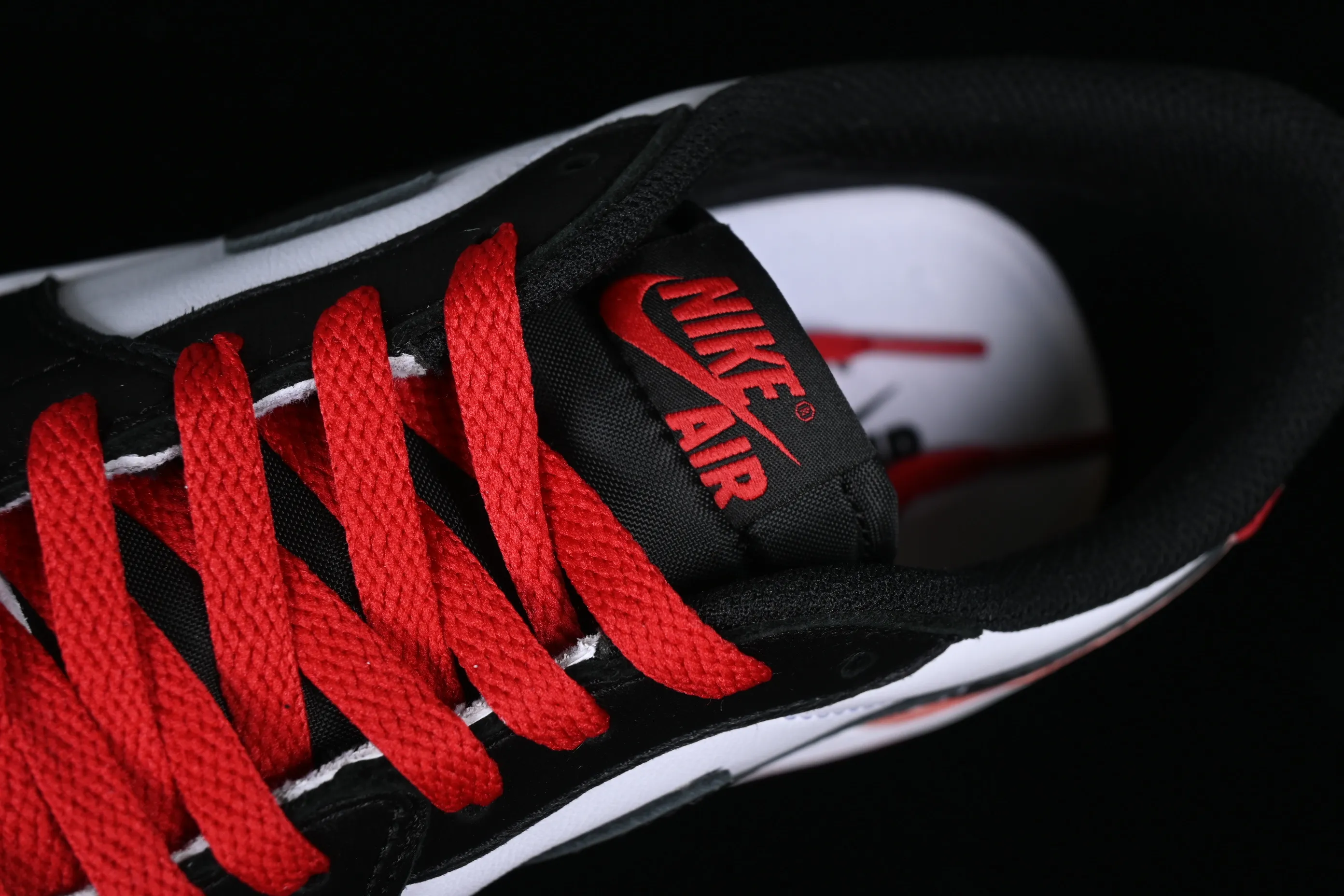 All categories Air Jordan Jordan series basketball shoes Air Jordan 1 Low OG version Air Jordan 1 Low "Black Toe" AJ1 Joe 1 new black toe cultural and leisure sports sneakers CZ0790-106